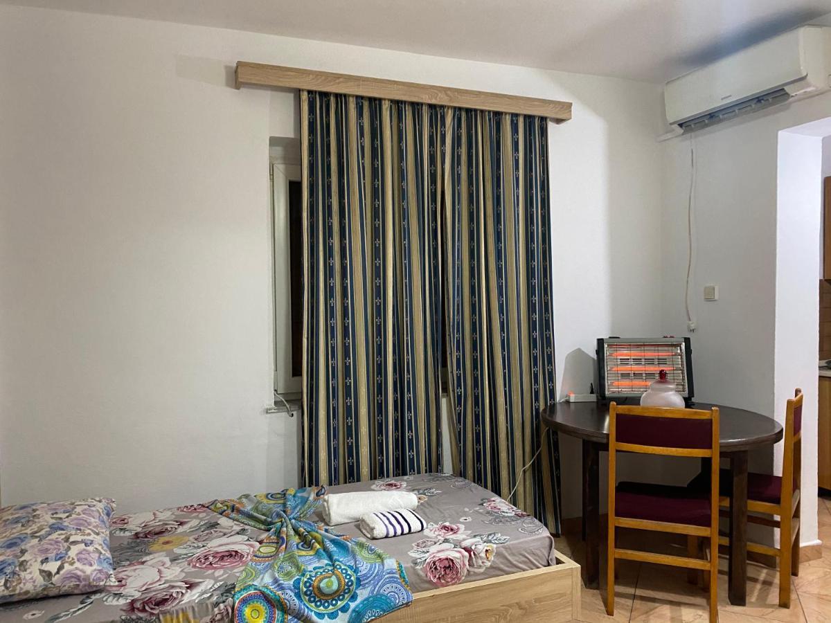 Guesthouse Sense ติรานา ภายนอก รูปภาพ